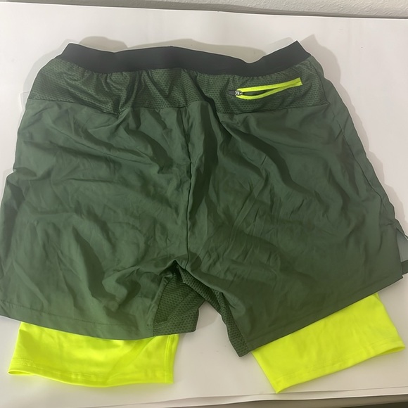 Qualidyne Mens shorts compression Green and Yellow Running Shorts drawcord NWT - Picture 2 of 8